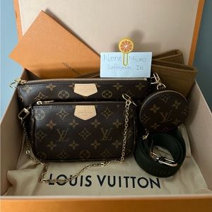 Louis Vuitton multi pochette accessories.